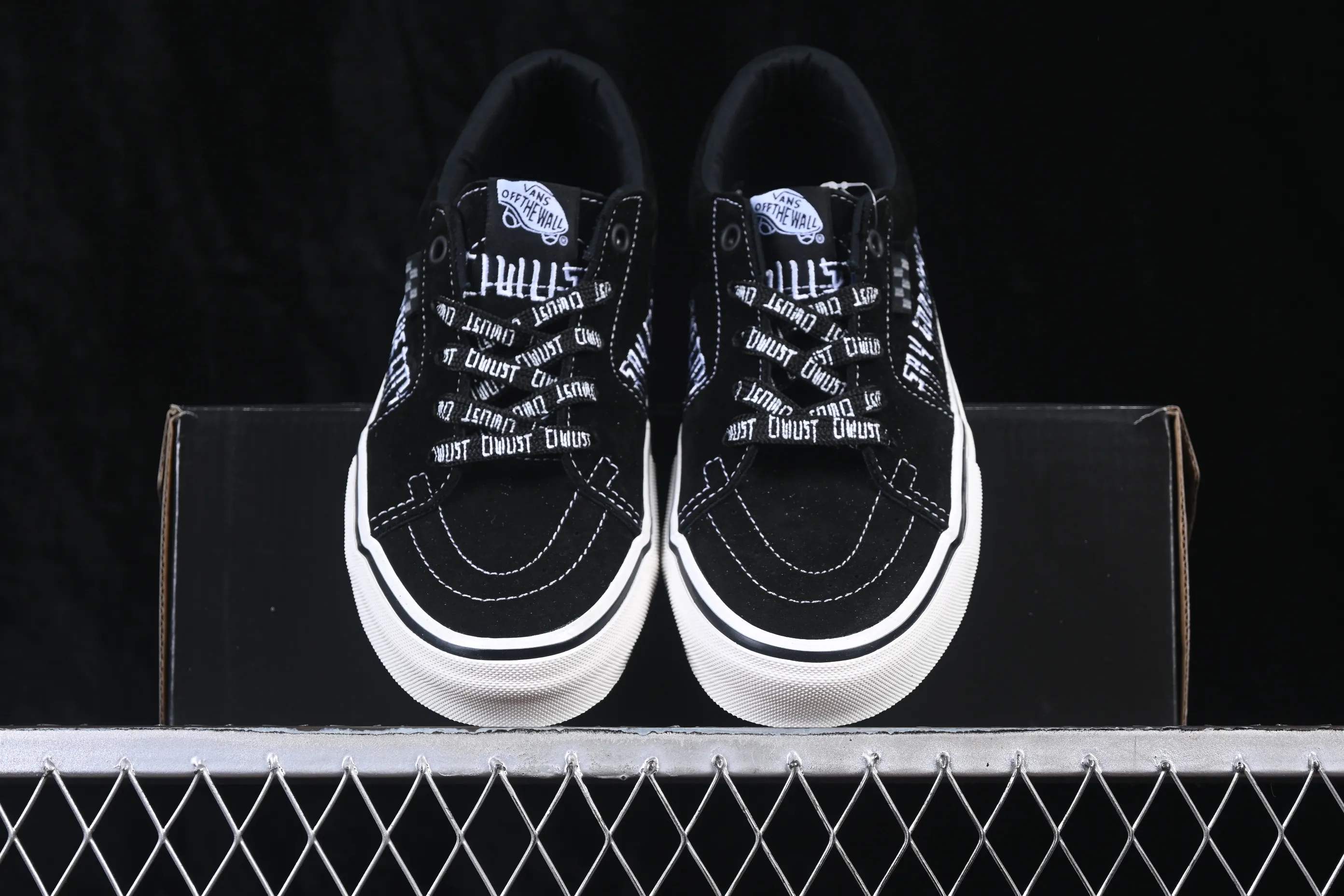 All categories Vans Vans series Vans Low Vans low-top Vans Skate Skool Vans low-top casual sports skateboard shoes VN0A5FCF6EA